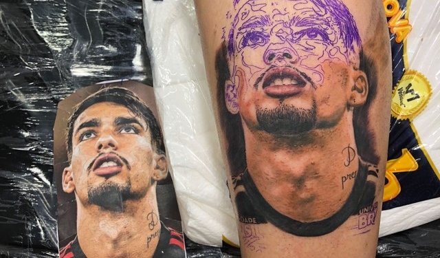 Paquetá recebe homenagem de fã: "Tatuar o Zico é muito fácil"