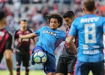 Poupar ou não? O dilema que ronda o Flamengo diante do América-MG