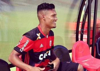 Sem Thuler, Rafael Santos viaja para se integrar ao elenco do Fla