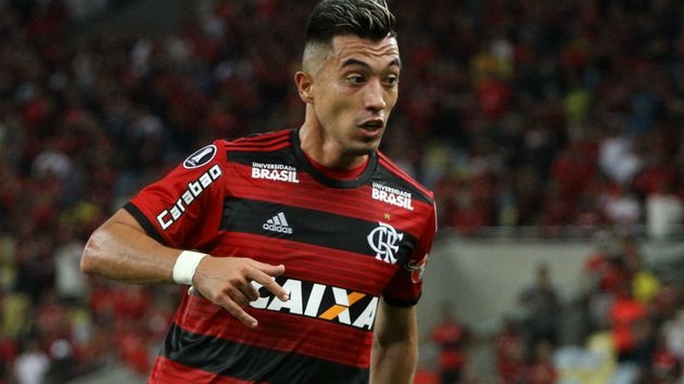 Uribe tem lesão na coxa esquerda e desfalca o Flamengo diante do Cruzeiro