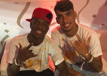 Vinicius Jr parabeniza Paquetá pelo aniversário