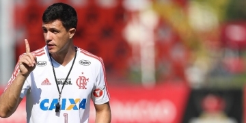 Barbieri ressalta fator casa contra Grêmio e tem mistério no ataque do Fla