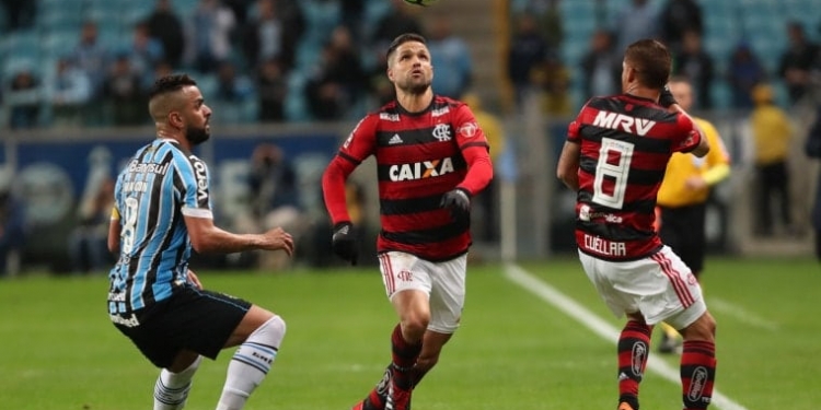 Para Diego, Flamengo podia ter vencido, mas empate não é mau resultado