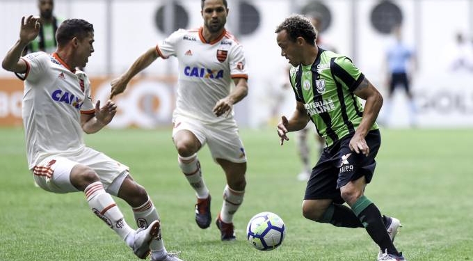 Após tropeço, Fla aposta em paz do CT antes de "final" com o Cruzeiro