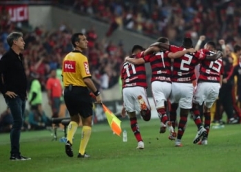 No embalo da Nação! Flamengo supera o Grêmio no Maraca e é semifinalista da Copa do Brasil