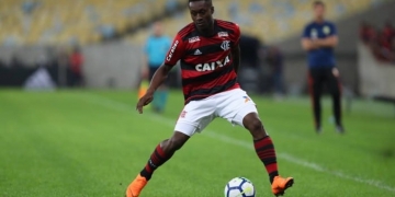 No Flamengo desde janeiro, Marlos Moreno ainda busca primeiro gol; atacante não marca há dois anos
