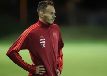 'Sobrando fisicamente', diz Renê em véspera de novo duelo com o Grêmio