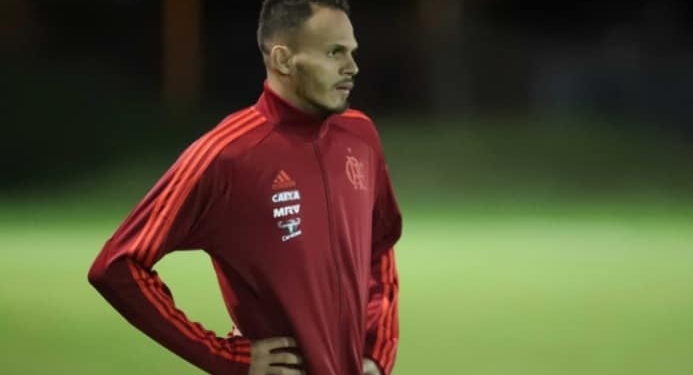 'Sobrando fisicamente', diz Renê em véspera de novo duelo com o Grêmio