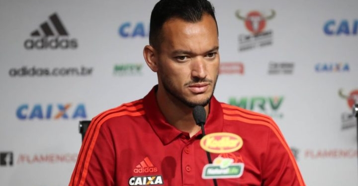 Réver defende Paquetá sobre queda no Fla: ‘Fez quase 50 jogos no ano, uma coisa absurda’