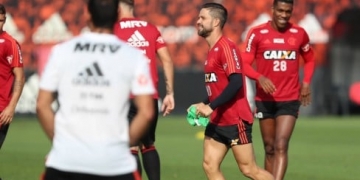 Diego volta? Trauco mantido? Vitinho barrado? Flamengo faz mistério para encarar o Corinthians
