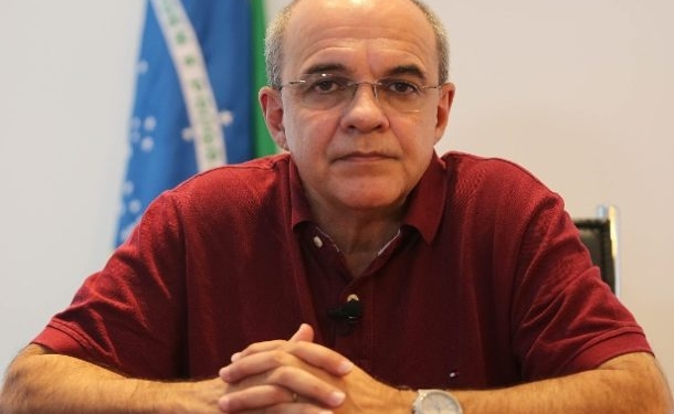 Conselheiros pedem impeachment de Bandeira por usar Flamengo em campanha