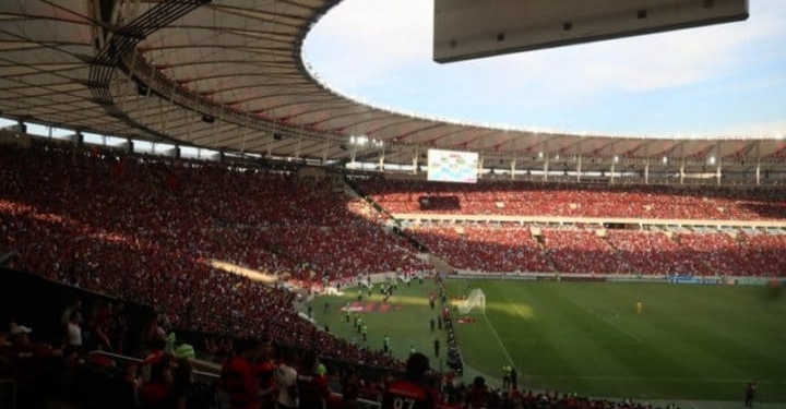 Torcida do Fla esgota Setor Norte para duelo como o Atlético-MG