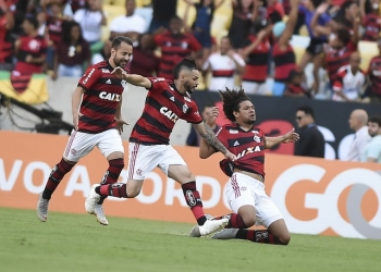 Análise: pragmático, Flamengo é eficiente contra o Galo, mas sofre encurralado na segunda etapa