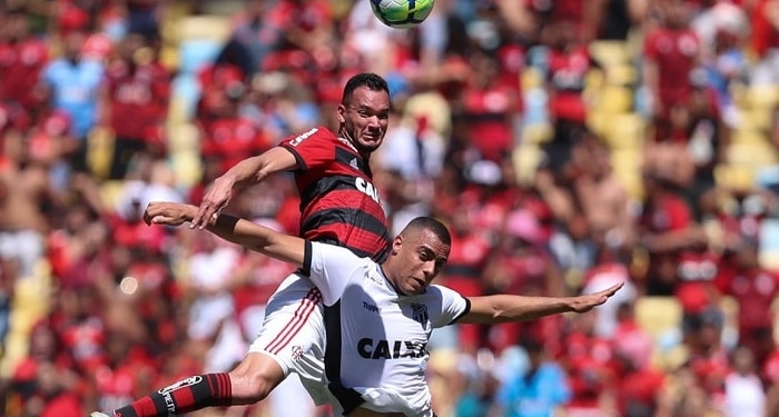 Defesa despenca, e Flamengo tem mais derrotas pós-Copa do que em todo ano