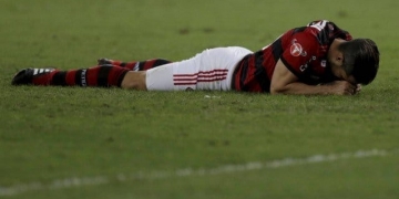 Elenco do Flamengo dá sinais de esgotamento e diretoria já começa a planejar reformulação
