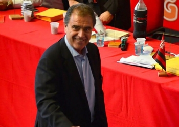 Em liminar na Justiça, Kleber Leite suspende punição de 10 meses em caso "Plaza" no Flamengo