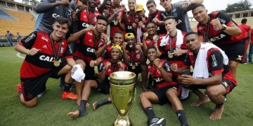 Flamengo promove torneio de base em busca de novos talentos