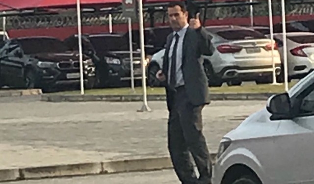 No dia seguinte da derrota para o Ceará, vice de futebol e diretores acompanham treino do Fla no Ninho