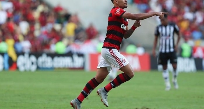 Paquetá comemora vitória do Fla e explica bom momento: "Muito trabalho"