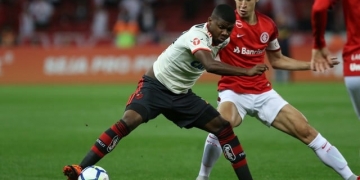 Quem é o 9? Barbieri faz rodízio com centroavantes do Flamengo e aguarda afirmação na posição