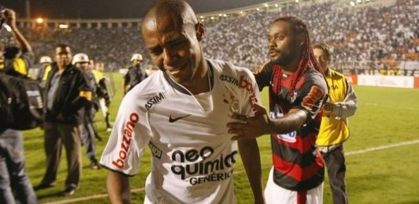 Fla tem vantagem em mata-mata, mas Corinthians não perde em SP há 12 anos