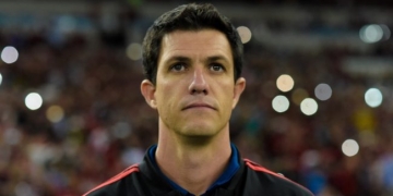 Abatido, Barbieri sente golpe de eliminação no Fla: "A dor é grande"