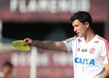Barbieri defende posse de bola do Fla e vê caminho para conquistar o título