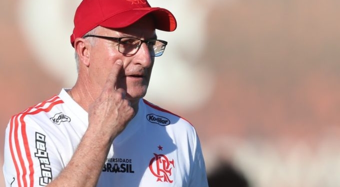 Fla e Dorival agendam reunião por acordo e parcelamento de cobrança milionária