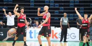 Com cesta no final, FlaBasquete vence Joinville e conquista terceira vitória seguida no NBB