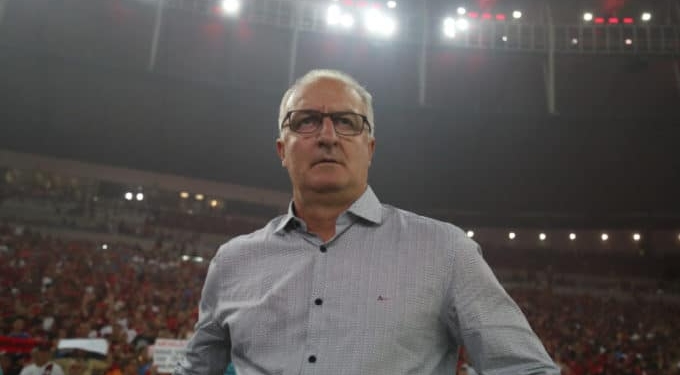 Flamengo não desiste de brigar pelo título após empate com líder Palmeiras