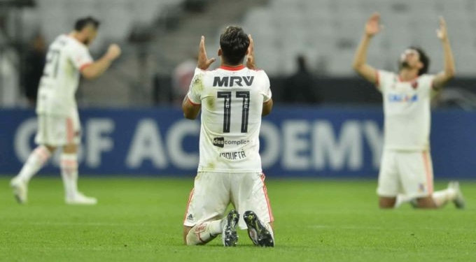 Como meia ou centroavante, Paquetá lidera o Flamengo no 'sonho do hepta'