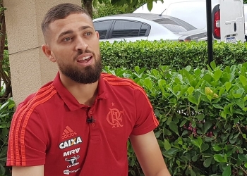 Coroado com gol, Léo Duarte esconde mal-estar: "Não dava para perder 1º Fla x Flu no Maraca"