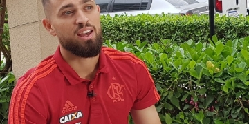 Coroado com gol, Léo Duarte esconde mal-estar: "Não dava para perder 1º Fla x Flu no Maraca"