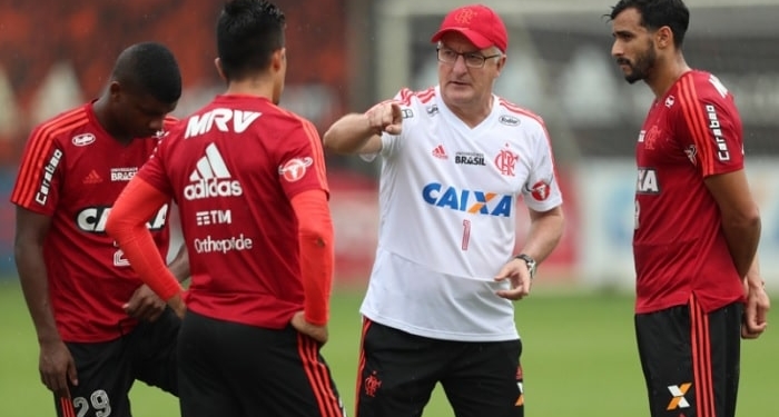 De olho no Fla-Flu, Dorival aposta em treino de finalizações no Flamengo