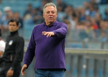 Eleição no Flamengo atrasa definições, mas grupos articulam nos bastidores; Abel ganha força