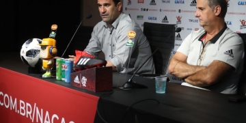 Flamengo põe panos quentes, mas deixa no ar futuro de Diego após indisciplina: “Está à disposição do treinador”