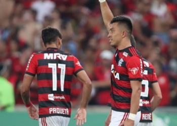 Intenso, Flamengo mostra pontos positivos e jogadores 'renascem'