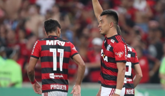 Intenso, Flamengo mostra pontos positivos e jogadores 'renascem'