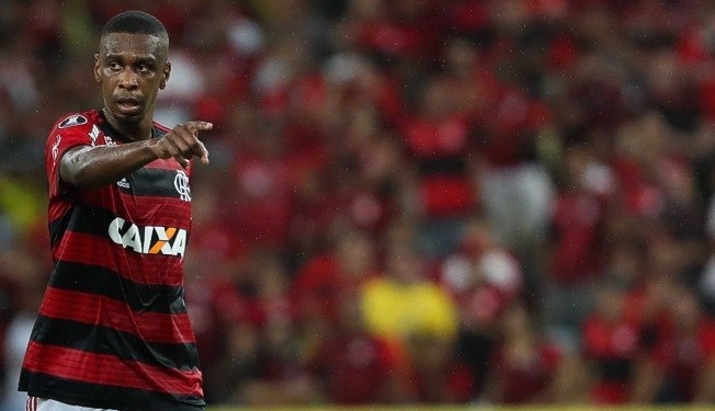 Juan faz cursos online para coordenar o futebol do Flamengo, mas descarta política