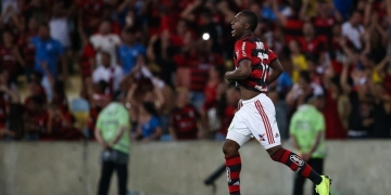 Marlos quebra jejum de dois anos, mas lamenta empate em casa: 'sem sabor'