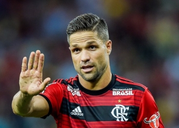 Números oscilam, renovação de Diego gera debate interno e futuro no Fla vira ponto de interrogação