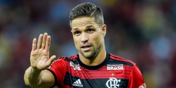 Números oscilam, renovação de Diego gera debate interno e futuro no Fla vira ponto de interrogação