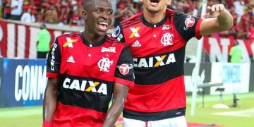 Paquetá e Vinicius puxam fila de Flamengo ''vendedor'' em cenários distintos
