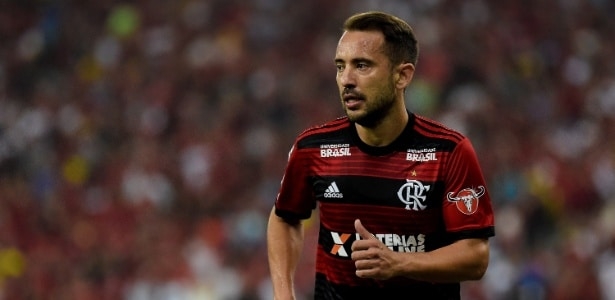 Everton Ribeiro mostra confiança no Fla: "Acreditamos muito no título"