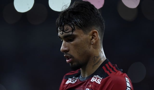 FECHOU! Milan é mais incisivo que o PSG, acerta com o Fla por Paquetá e aguarda exames médicos
