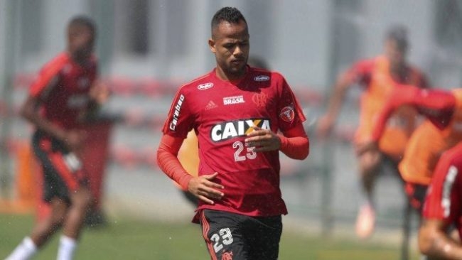 Com Dorival, Geuvânio pode reaparecer no Flamengo