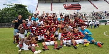 Após derrota no tempo normal, Flamengo vence Flu nos pênaltis e fatura Carioca Sub-15