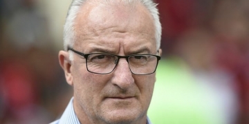 Após vitória, Dorival mantém esperança em título do Fla: "Não podemos perder o foco"