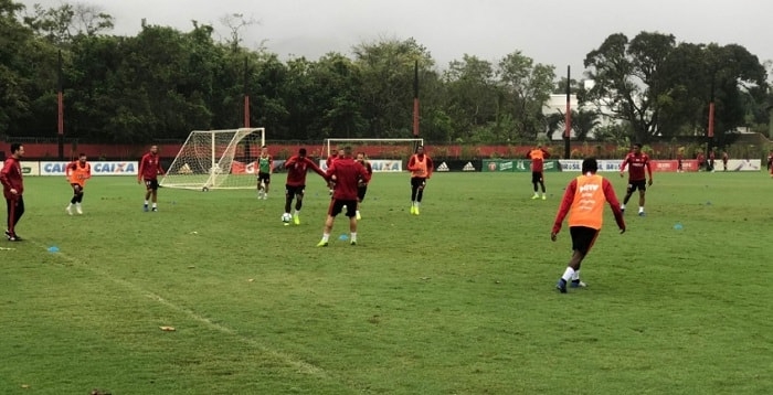 Com Uribe e Diego em campo, Fla se representa após triunfo sobre o Sport
