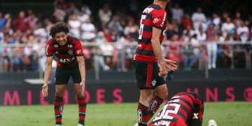 Com aproveitamento de 33% contra G-4, Flamengo se afasta de título e de premiação mais alta